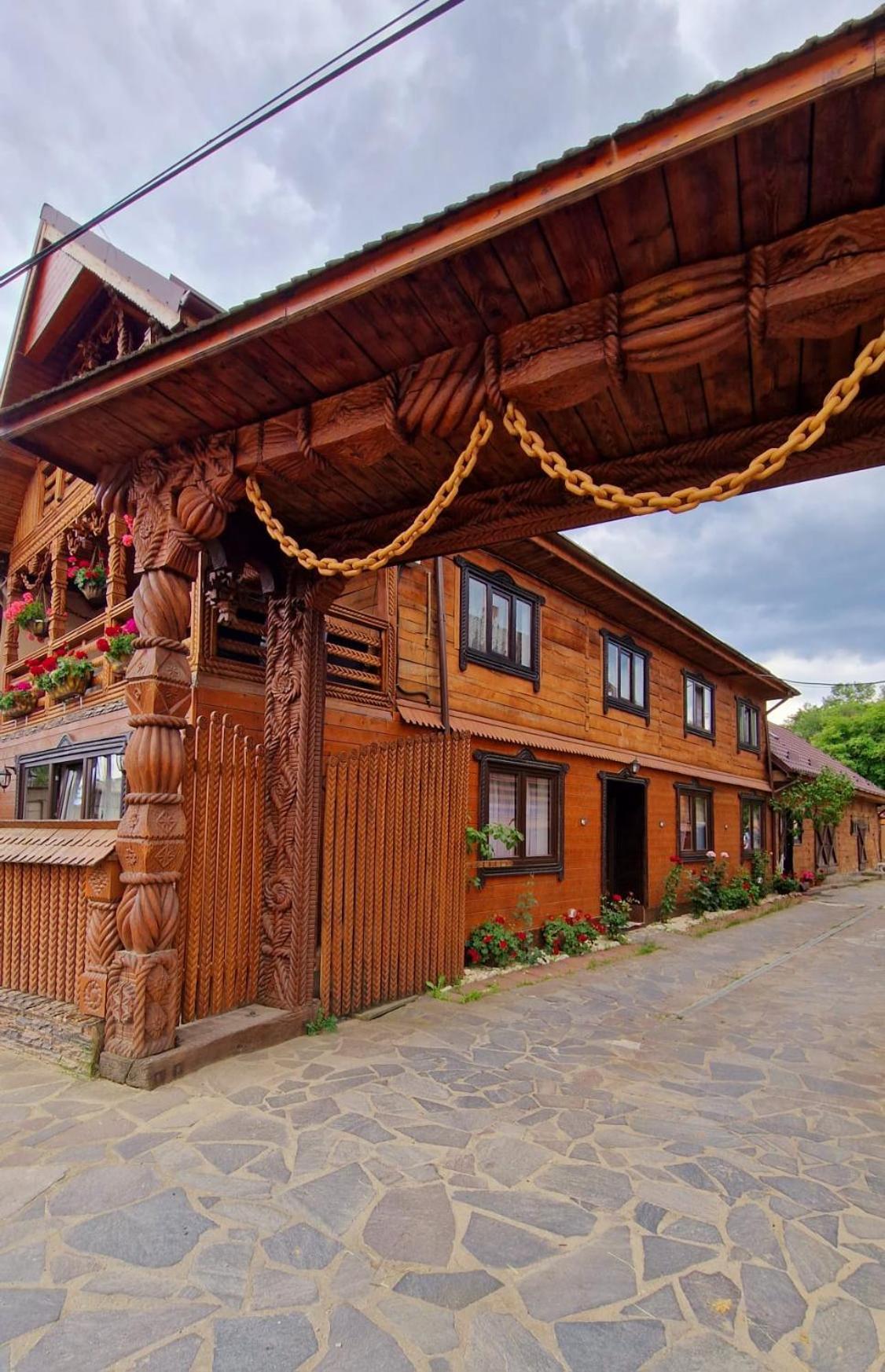 Pensiunea Rustic Oncesti Экстерьер фото