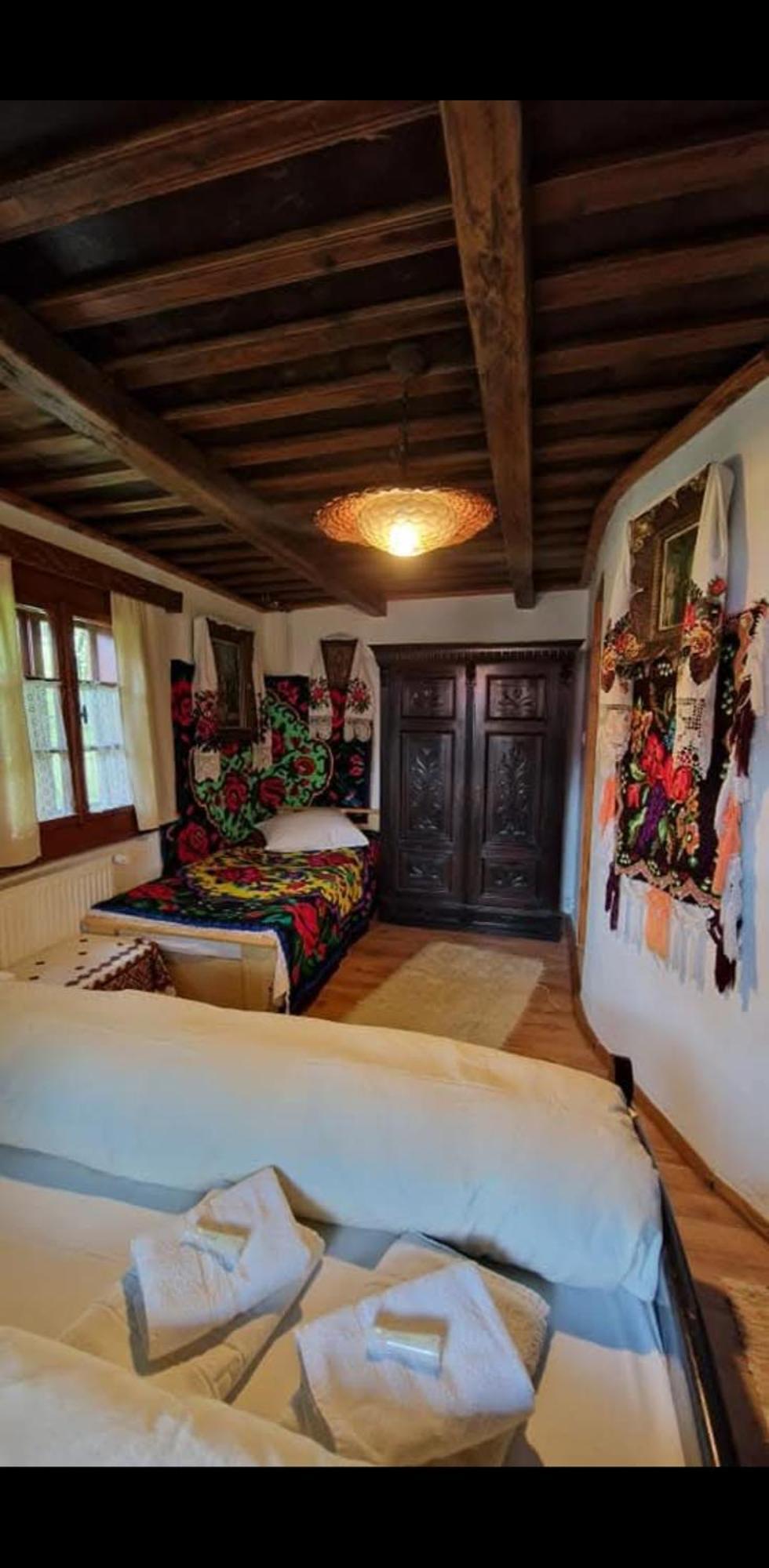 Pensiunea Rustic Oncesti Экстерьер фото